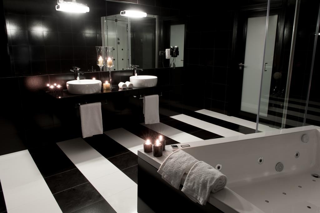 Vinyl M Hotel - Adults Only Mealhada Szoba fotó
